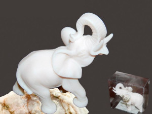 Słoń Nikodem Alabaster Grecki