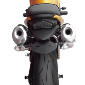 Mocowanie tablicy R&G Triumph Speed Triple