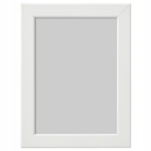 Ramka na zdjęcia 13x18 Fiskbo biała rama IKEA