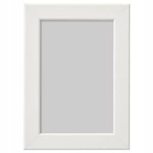 Ramka na zdjęcia 10x15 Fiskbo biała rama IKEA