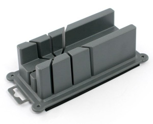 Skrzynka Uciosowa Przyrżnia Plastikowa 210mm Tebo