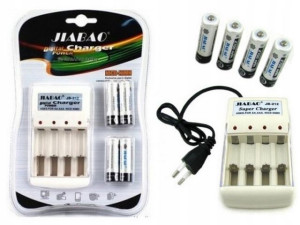 Ładowarka Do Akumulatorów +4 Akumulatorki 5500 Mah