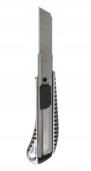 Nóż Do Tapet Nóż Łamany Tapeciak 18mm Metalowy