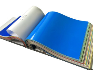 Folia błyszcząca z systemem harpun kolor L156 (sufit napinany)