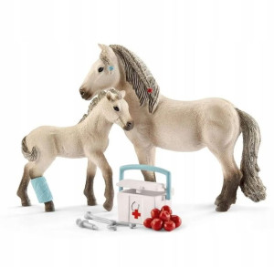 Schleich 42430 Islandzki koń i apteczka Horse Club