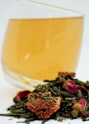 TRUSKAWKI W SZAMPANIE 100 g herbata zielona Sencha