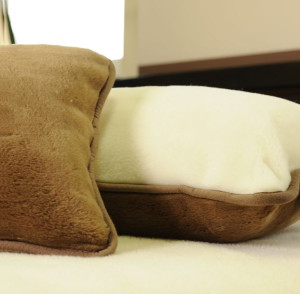 Dwustronna poduszka z naturalnej wełny Camel Classic