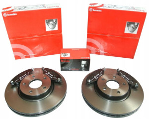 Tarcze + Klocki Brembo Przód Corolla Zze12 E12
