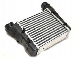 Loro 003-018-0008 Intercooler Audi A4 B7