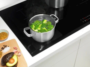 Zestaw garnków ELECTROLUX E3SS