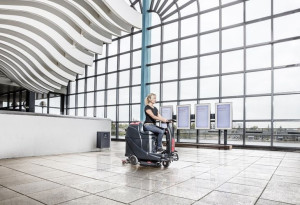 NILFISK Automat myjący/samojezdny/bateri AS530R-EU