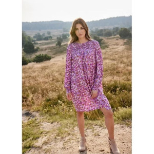 Luźna Sukienka Oversize Ze Wzorem 38-40 933591
