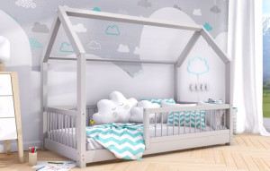 Łóżko domek drewno sosnowe 90x200 szare + stelaż barierki Zori nogi 3 cm