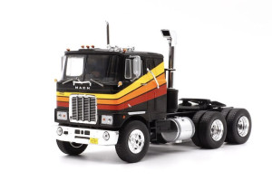 Mack Serie F  skala 1/43 IXO