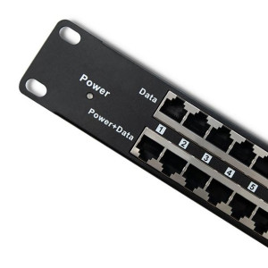 Qoltec Patch Panel Rack | 48v | 24 Porty | Passive Poe Injector | Czarny