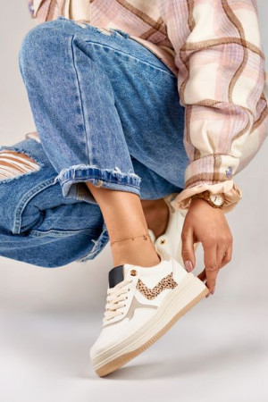 Białe sneakersy damskie Lara