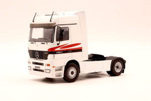 Mercedes Actros MP1