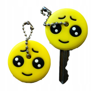 Nakładka Oznaczająca Klucz Emoji Smuteczek Brelok