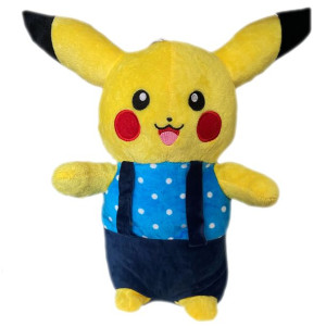 POKEMON Maskotka pluszowa Pikachu w ubranku 40cm