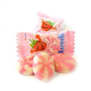 Karmelki Jogusie Karmelli truskawka-śmietanka 250g