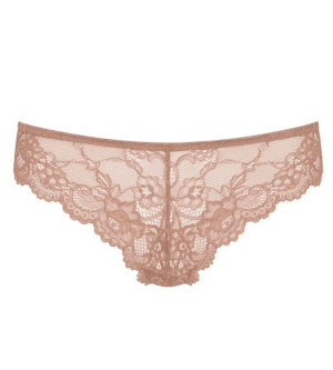 Triumph Majtki Tempting Lace Brazilian String 40, Sunkiss