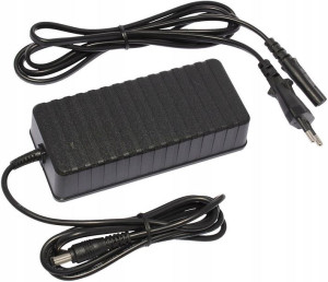 Zasilacz 12V 5A Taśm LED RGB Kamer CCTV 5,5x2,1mm