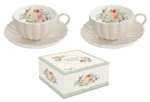 Królewskie Filiżanki Porcelanowe w Ozdobnym Pudełk