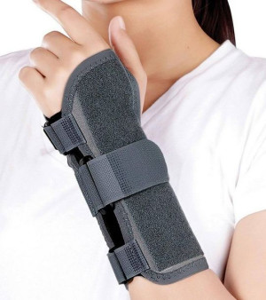Orteza Na Nadgarstek Stabilizator Na Rękę Szyna