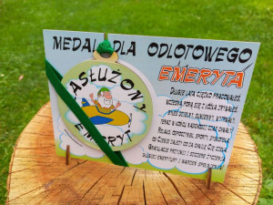 Medal dla Zasłużonego Emeryta. Super prezent