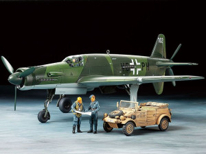 Samolot Dornier Do 335A i Kubelwagen 25206 Tamiya