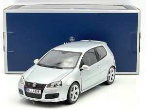 Volkswagen Golf 5 GTI pirelli - 2007 Norev 1:18