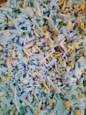 Wypełnienie PUF Pianka frytka PUR 1Kg !