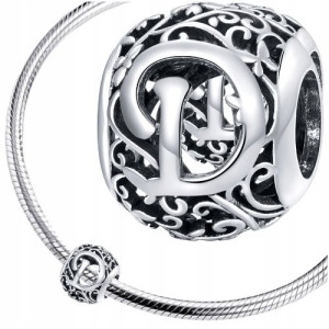 CHARMS literka D srebro 925 koralik S925