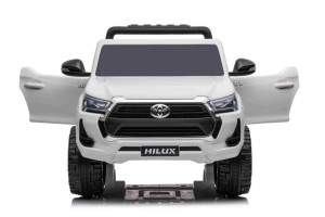 Toyota Hilux na akumulator dla dzieci Biały + Napęd 4x4 + Pilot
