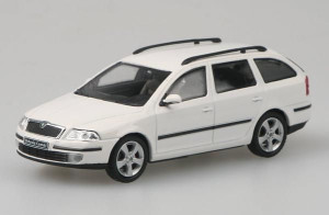 Abrex Skoda Octavia II Kombi, 2004, biały