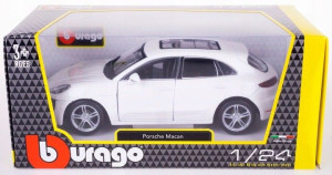Burago 1:24 18-21077 Macan white