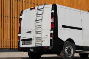 Drabina Na Tylnie Drzwi Do Nissan Nv300 2015- H1