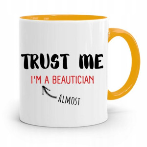 Kubek Żółty Dla Kosmetyczki Trust Me! Prezent