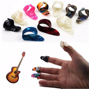 Guitar Plastic Nail Picks Plectrums 3 Finger Picks