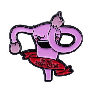 Metalowa przypinka, pins macica fuck, feminist