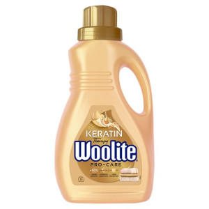 Woolite Keratin Therapy Pro-Care Płyn Do Prania 0,9 L (15 Prań)