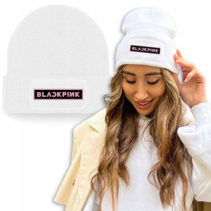 Zimowa Wygodna Czapka Biała BLACK PINK Mix Wzorów