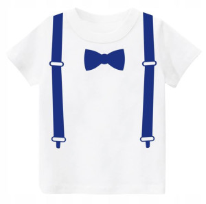 Koszulka t-shirt z imitującym szelki i muszkę r116