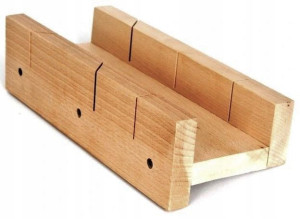 Skrzynka Uciosowa Drewniana 300x80 Mm Przyrżnia