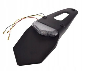 Lampa tylna LED z błotnikiem, biały klosz