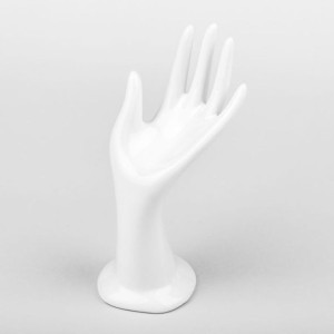 Figurka dekoracyjna z porcelany biała dłoń