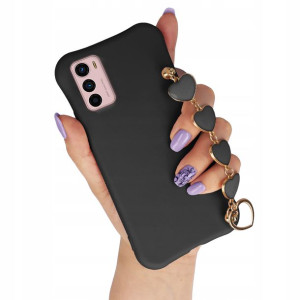 Etui Mat do MOTOROLA G42 Czarny Łańcuszek Serca
