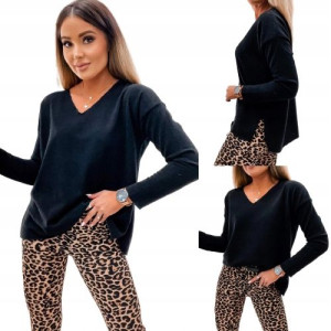 Sweter z dekoltem w serek z dzianiny CZARNY