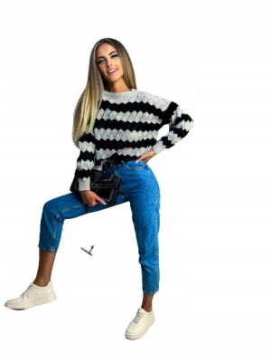 Stylowy Sweter w Paski