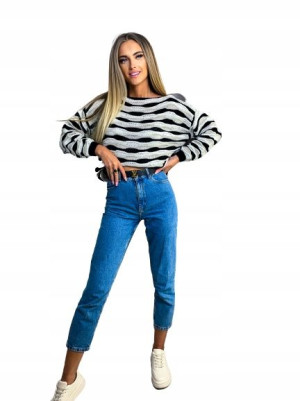 Stylowy Modny Sweter W Kolorowy Paski